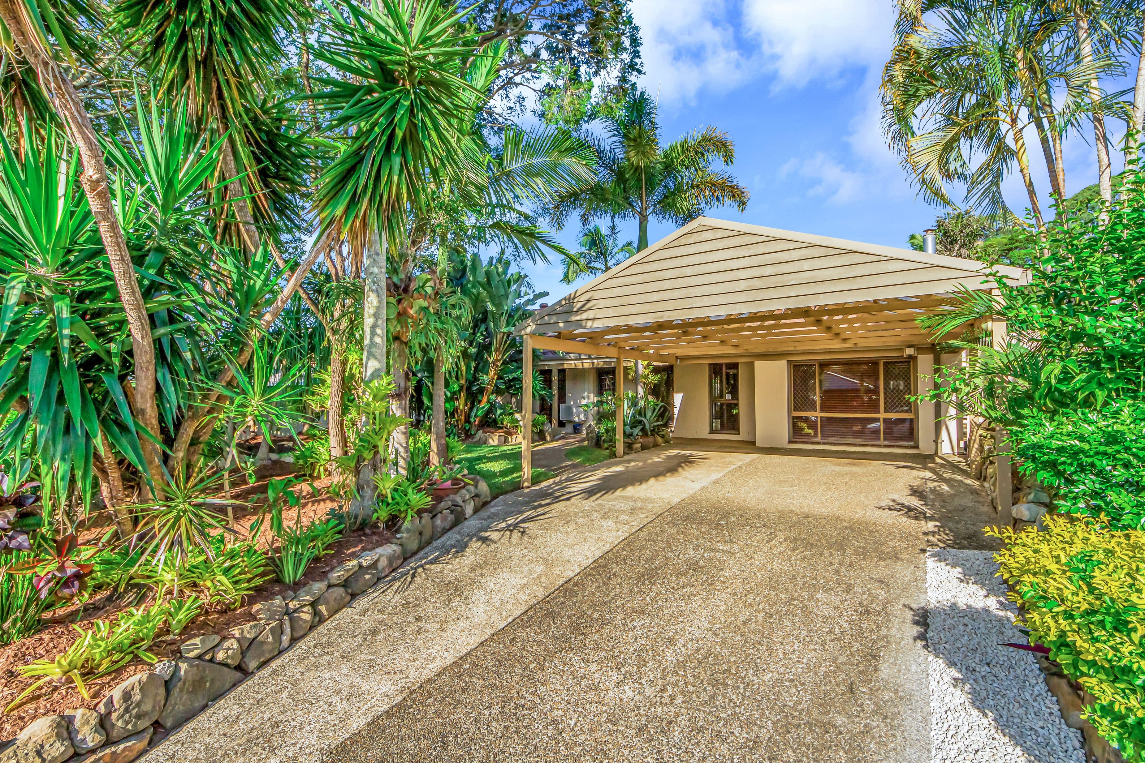 6 Bartlett Avenue, Nerang QLD 4211, Nerang - Thumbnail 2