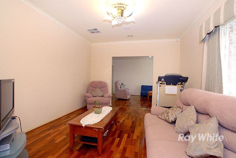 12 Abbey Dale Court, BERWICK VIC 3806, Berwick - Thumbnail 4
