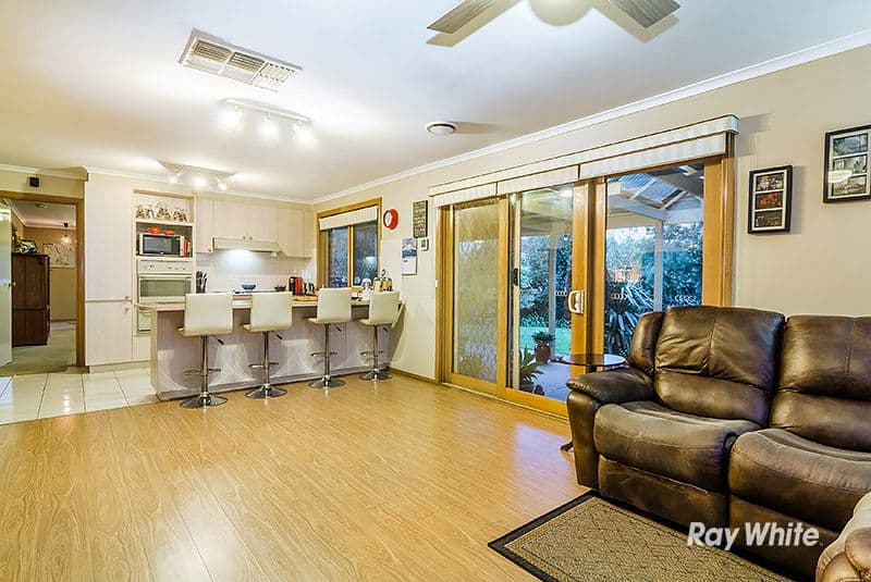 16 Tamworth Court, Cranbourne VIC 3977, Cranbourne - Thumbnail 8