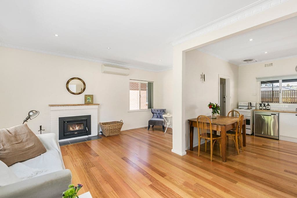 11 Glenview Road, Mount Evelyn VIC 3796, Mount Evelyn - Thumbnail 4