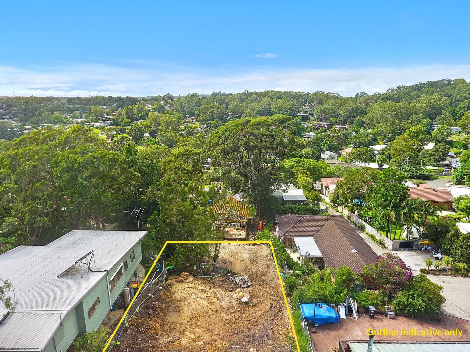 64 The Crescent, Helensburgh NSW 2508, Helensburgh - Thumbnail 2