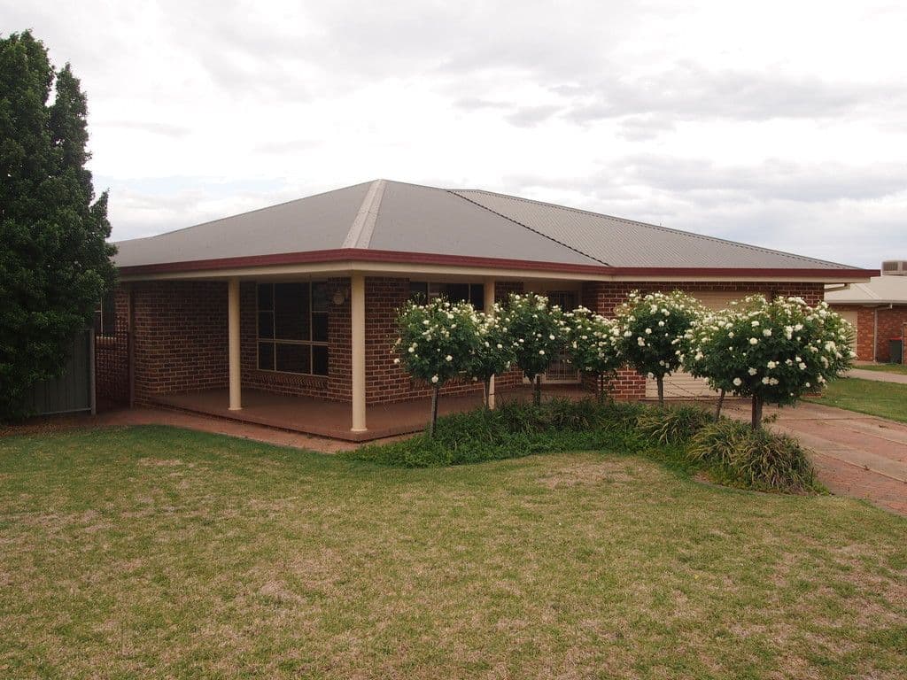 10 Christina Close, Parkes NSW 2870, Parkes - Image 1