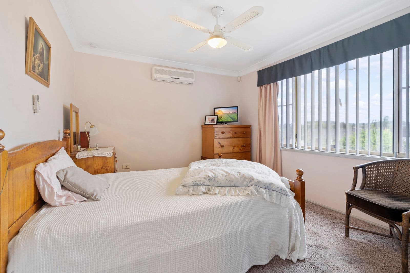2/98 North Steyne Road, Woodbine NSW 2560, Woodbine - Thumbnail 4