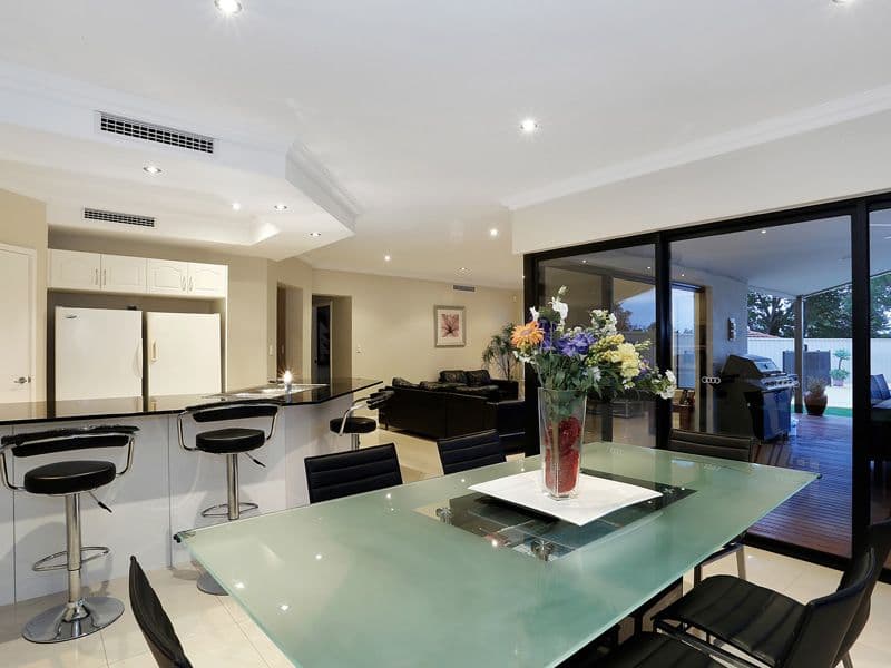 7 Hillier Place, HAMERSLEY WA 6022, Hamersley - Thumbnail 4