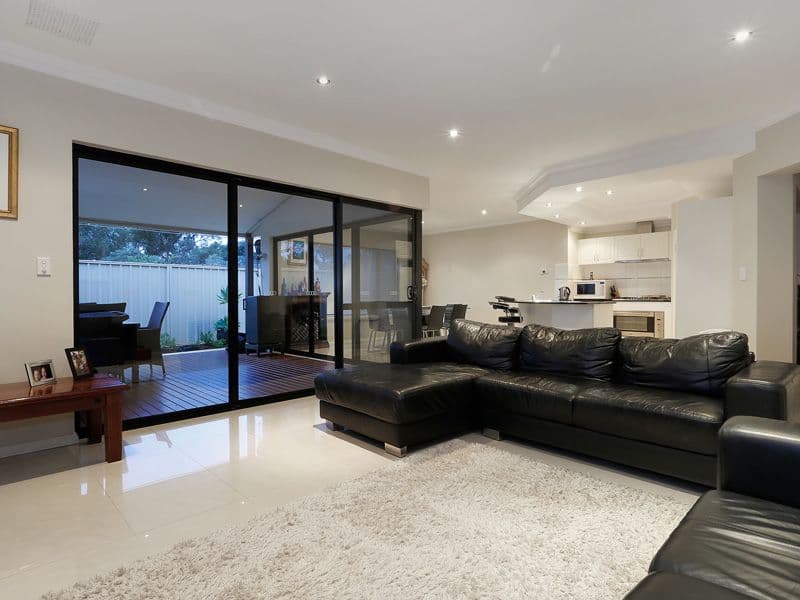 7 Hillier Place, HAMERSLEY WA 6022, Hamersley - Thumbnail 6