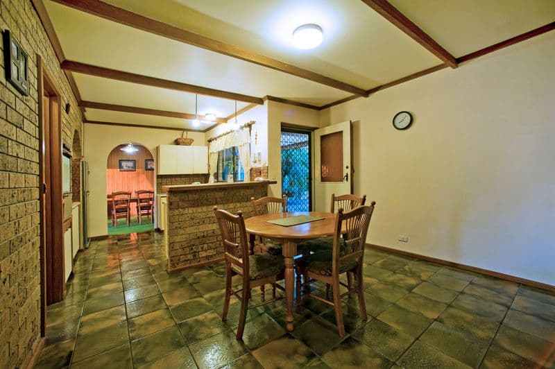 6 Columbia Crescent, HALLETT COVE SA 5158, Hallett Cove - Thumbnail 7