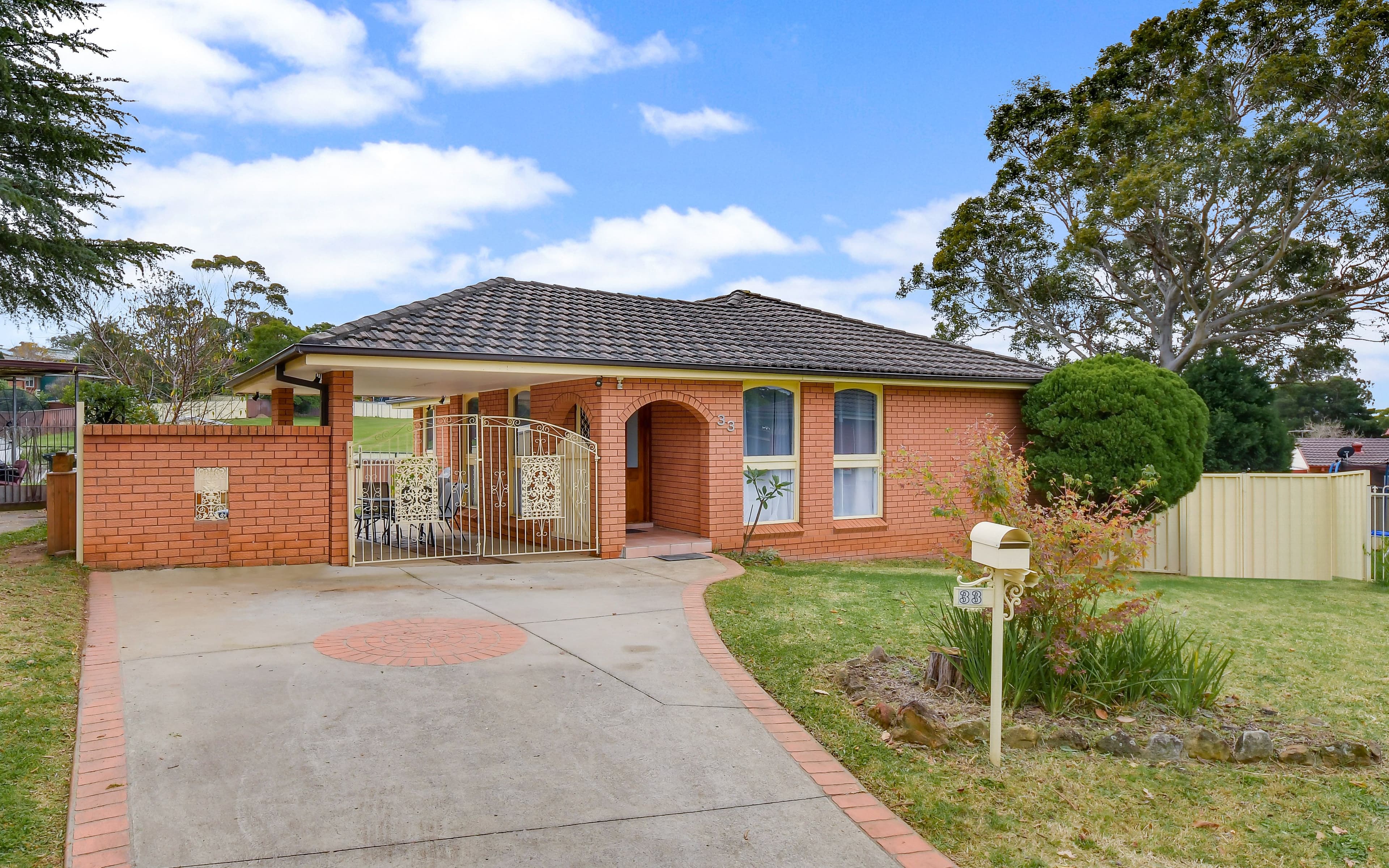 33 Salamaua Place, Glenfield NSW 2167, Glenfield - Image 1