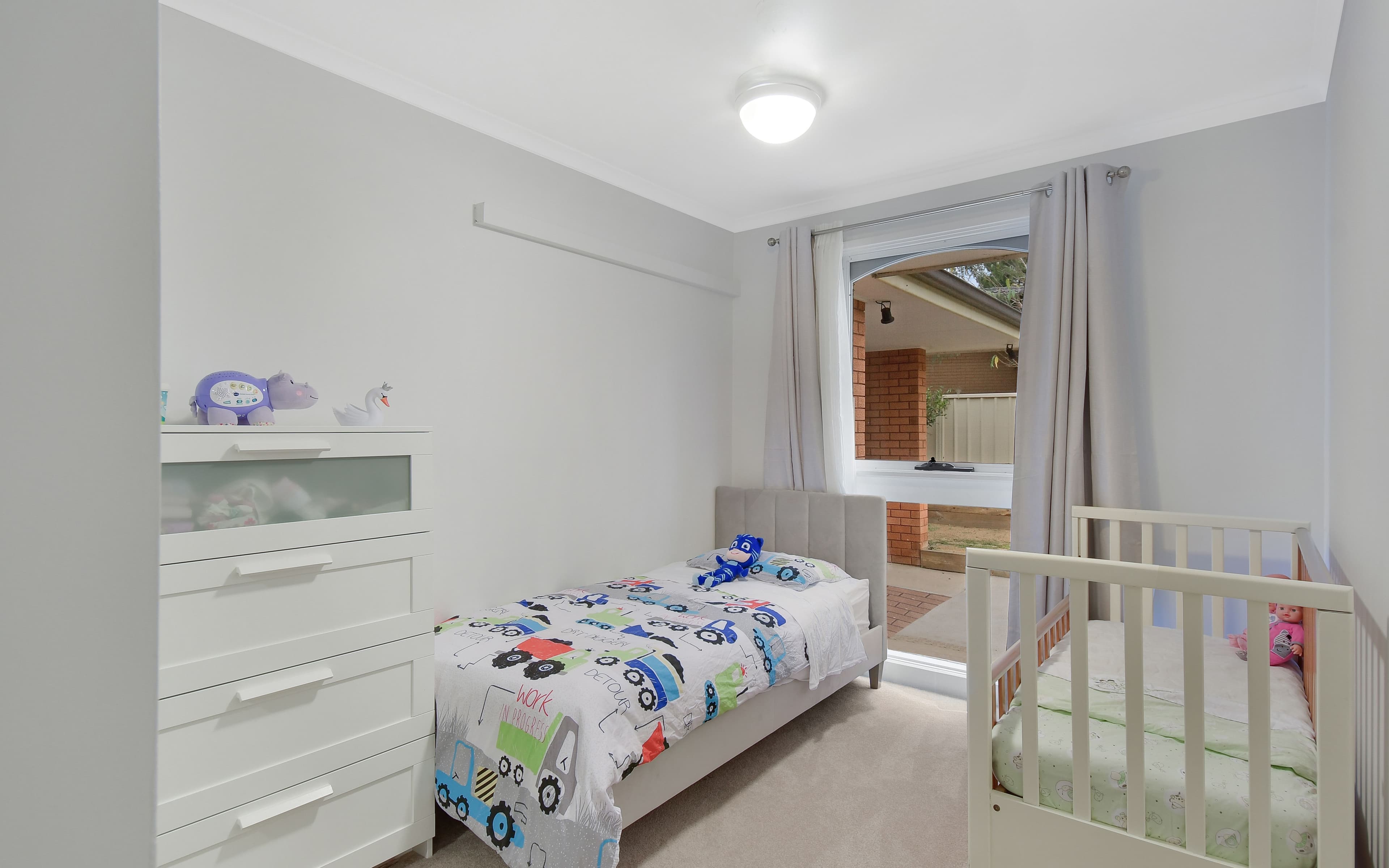 33 Salamaua Place, Glenfield NSW 2167, Glenfield - Thumbnail 6