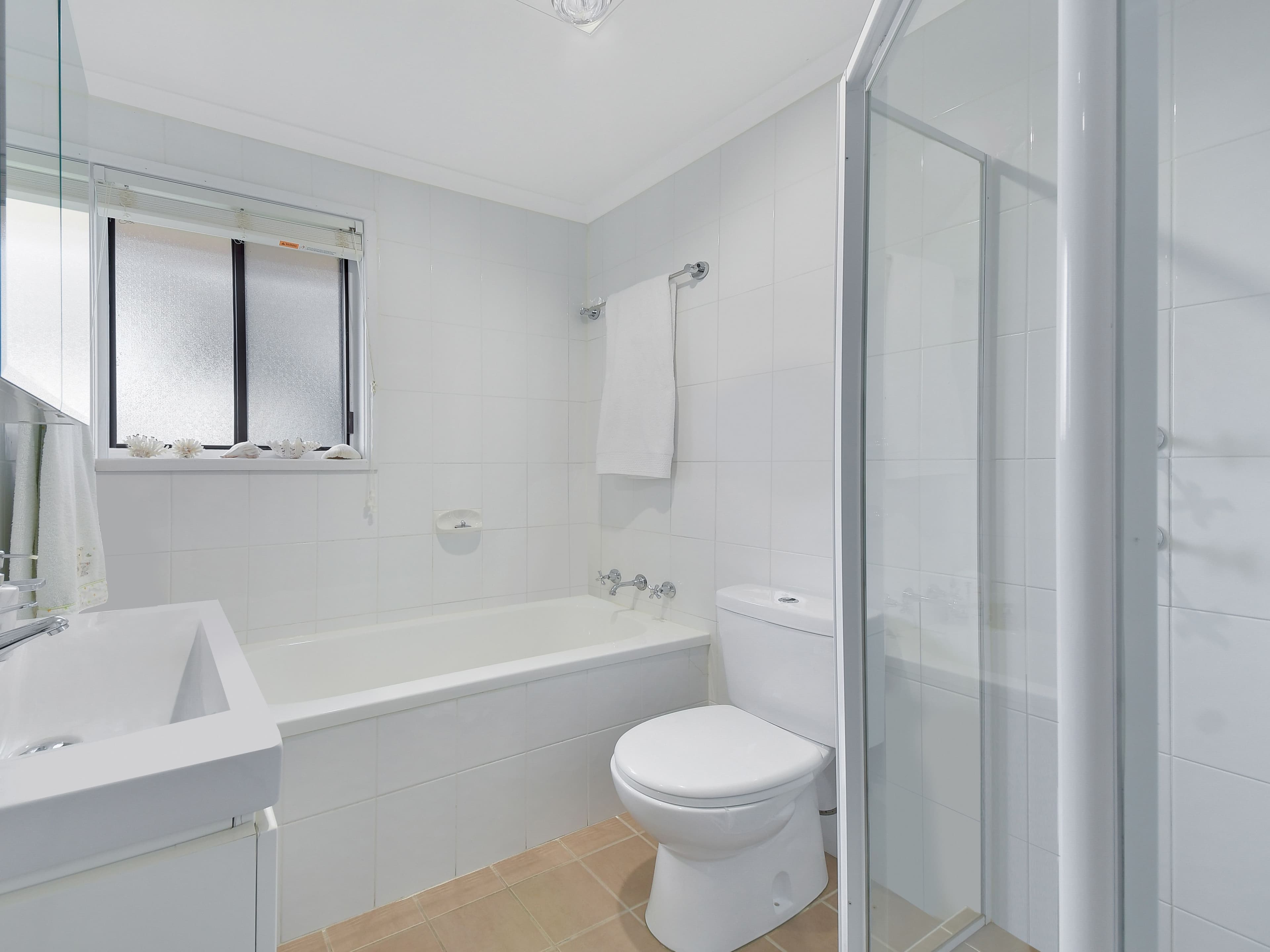 33 Salamaua Place, Glenfield NSW 2167, Glenfield - Thumbnail 8