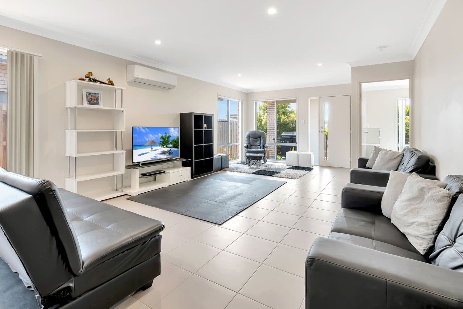 17 Hampton Lane, Pimpama QLD 4209, Pimpama - Thumbnail 4