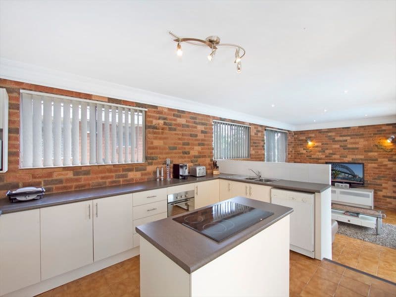 40 Freya Street, KAREELA NSW 2232, Kareela - Thumbnail 3