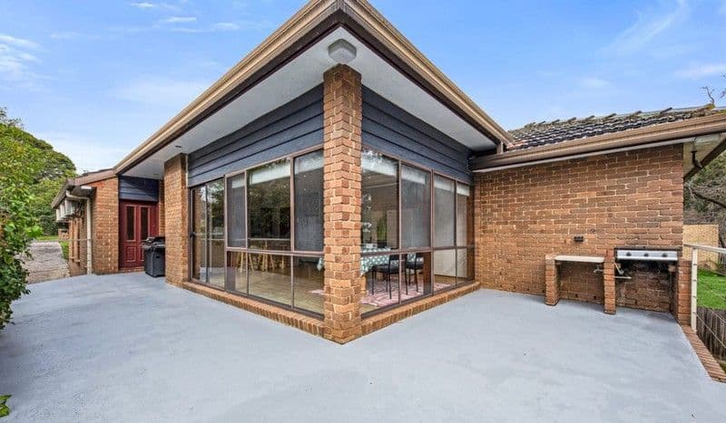 52 Glengarry Avenue, Burwood VIC 3125, Burwood - Thumbnail 2