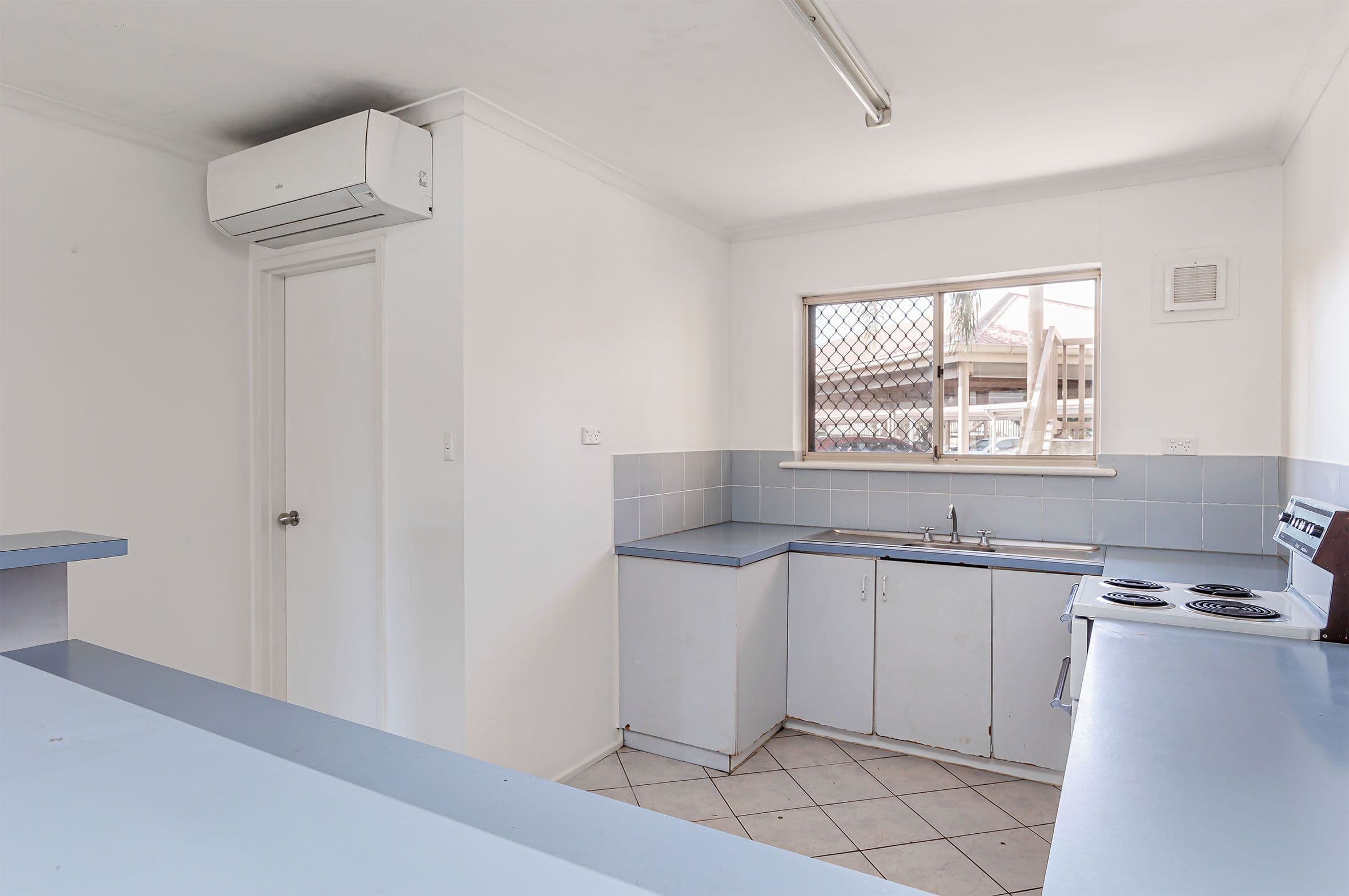 312 Victoria Road, Largs North SA 5016, Largs North - Thumbnail 7