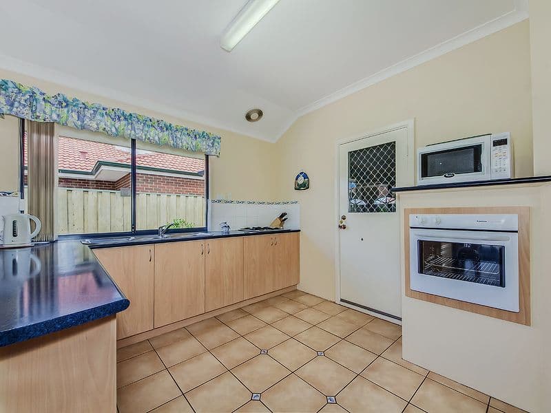 21 Boyle Avenue, ROCKINGHAM WA 6168, Rockingham - Thumbnail 5