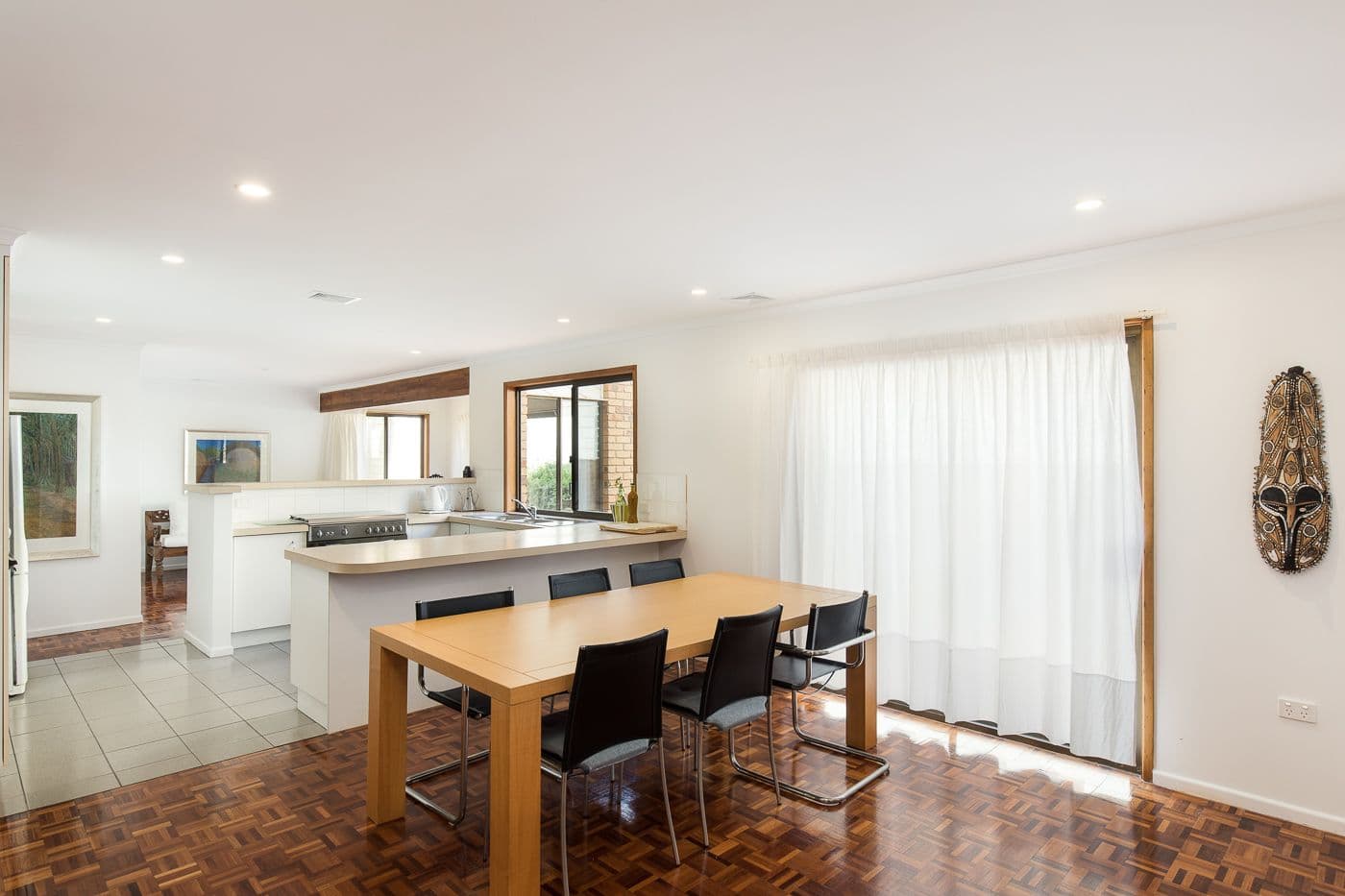 2 Christole Court, Carina QLD 4152, Carina - Thumbnail 3