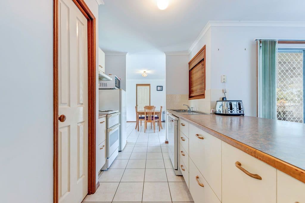 8 Sorbonne Close, Sippy Downs QLD 4556, Sippy Downs - Thumbnail 5