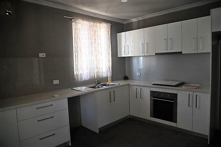 35 Stanley Street, South Hedland WA 6722, South Hedland - Thumbnail 3