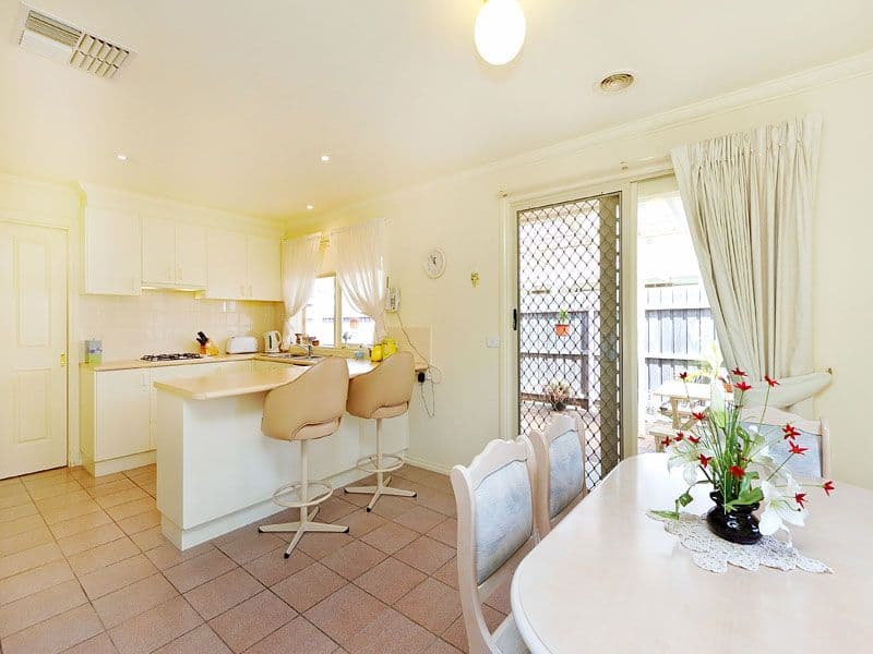 23 Albert Place, DINGLEY VILLAGE VIC 3172, Dingley Village - Thumbnail 4