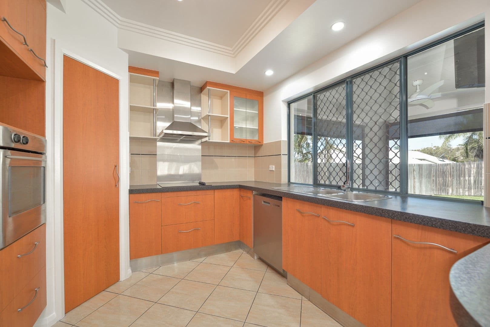 13 Forest Place, South Gladstone QLD 4680, South Gladstone - Thumbnail 3