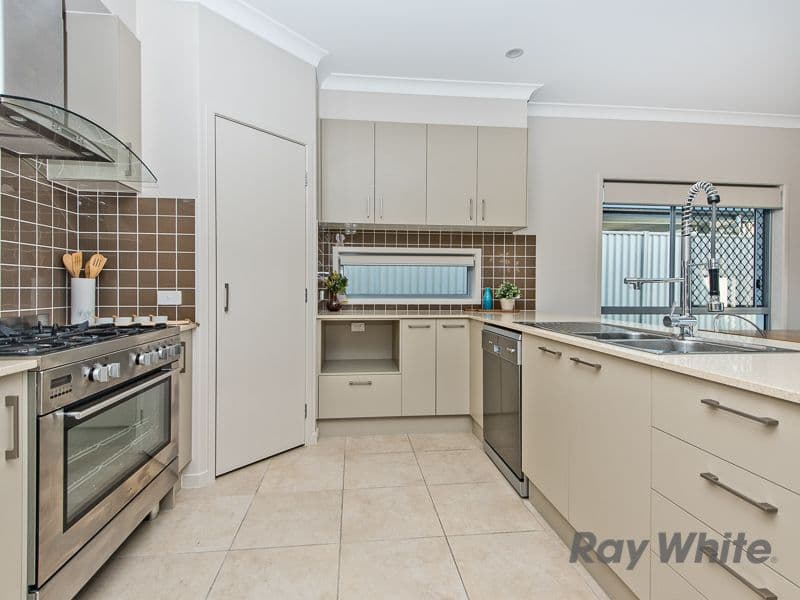 13 Aldritt Place, Bridgeman Downs QLD 4035, Bridgeman Downs - Thumbnail 7