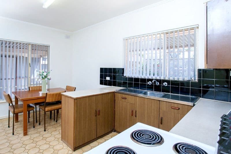 50 Royal Avenue, POORAKA SA 5095, Pooraka - Thumbnail 2