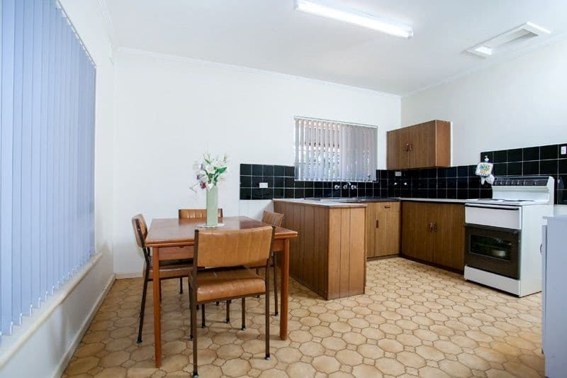 50 Royal Avenue, POORAKA SA 5095, Pooraka - Thumbnail 3