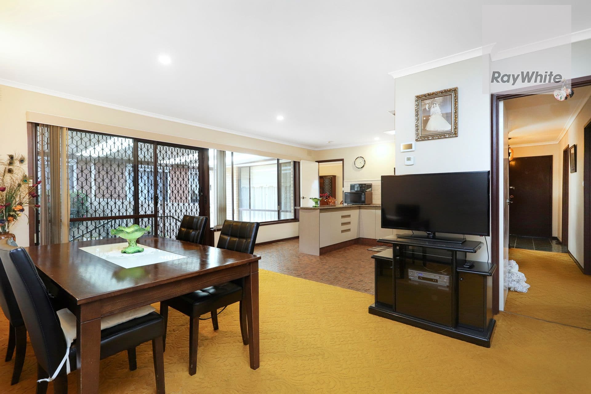 15 Ashford Crescent, Westmeadows VIC 3049, Westmeadows - Thumbnail 5