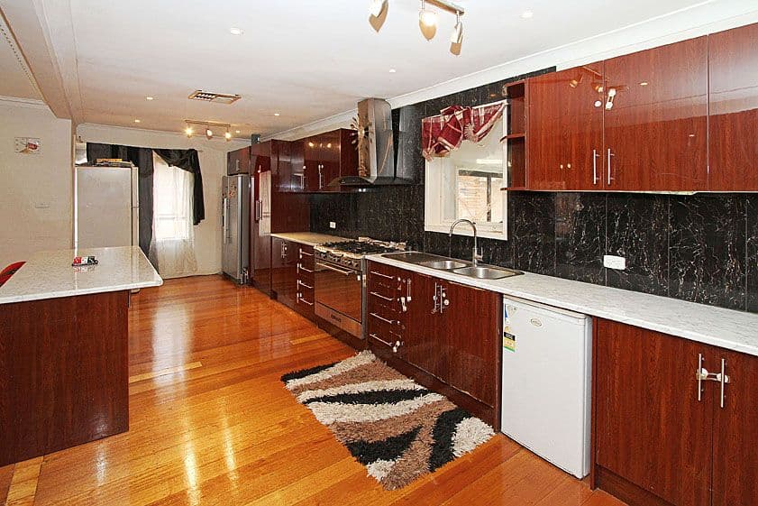 38 Brock Street, Thomastown VIC 3074, Thomastown - Thumbnail 3
