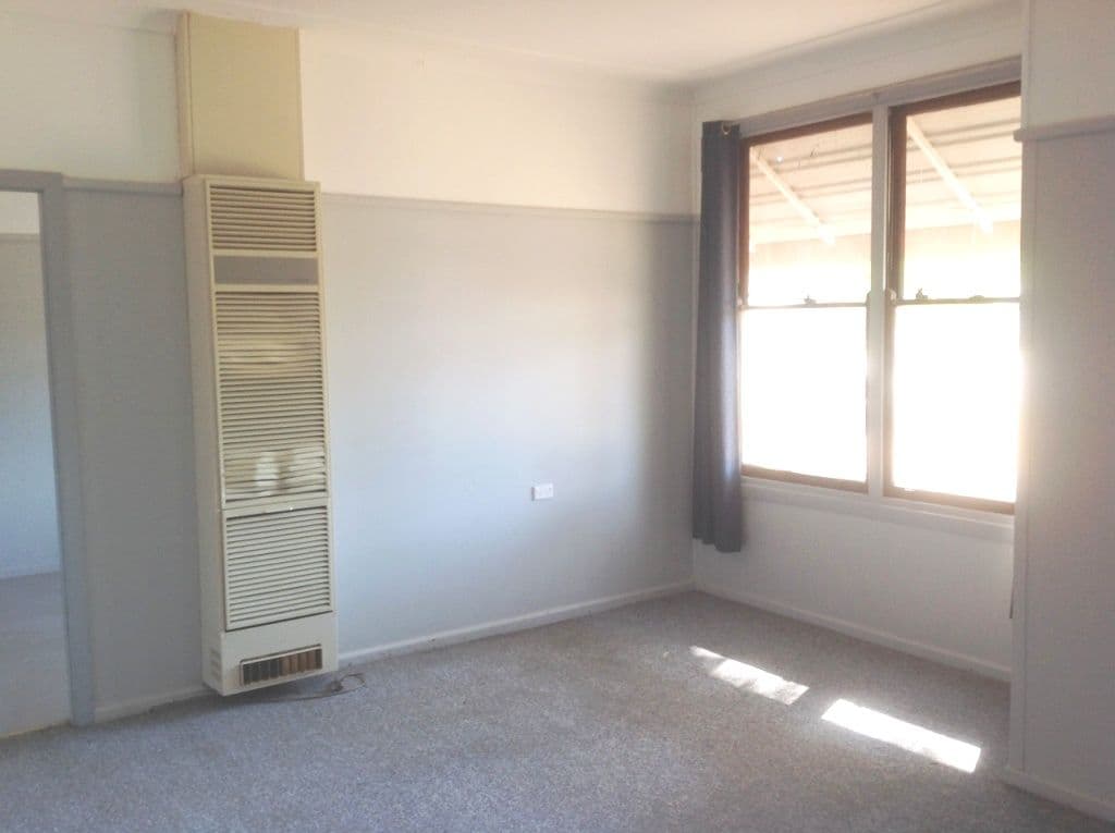 188 Thompson Street, Cootamundra NSW 2590, Cootamundra - Thumbnail 4