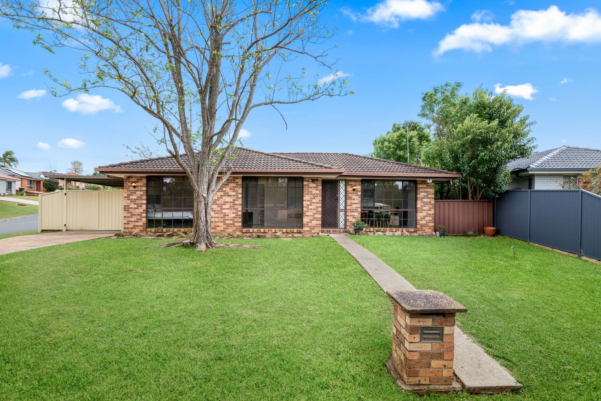 1 Sampson Place, Rosemeadow NSW 2560, Rosemeadow - Image 1