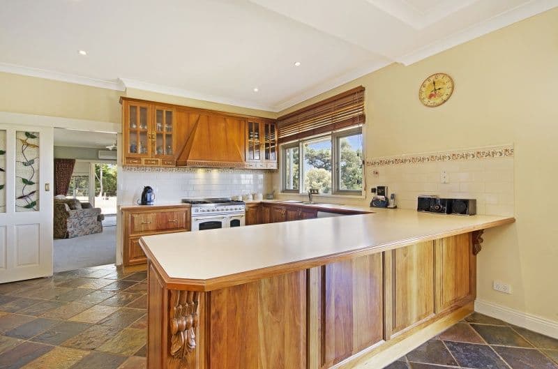 33 Glennette Court, BANNOCKBURN VIC 3331, Bannockburn - Thumbnail 3