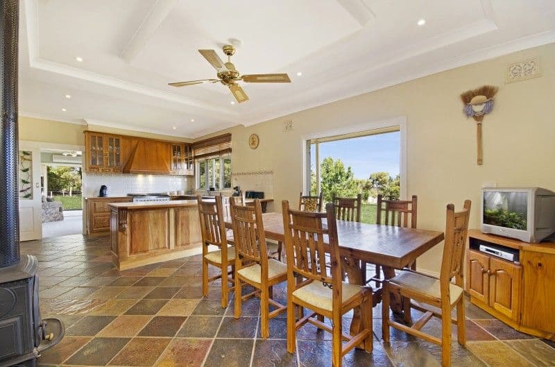 33 Glennette Court, BANNOCKBURN VIC 3331, Bannockburn - Thumbnail 4