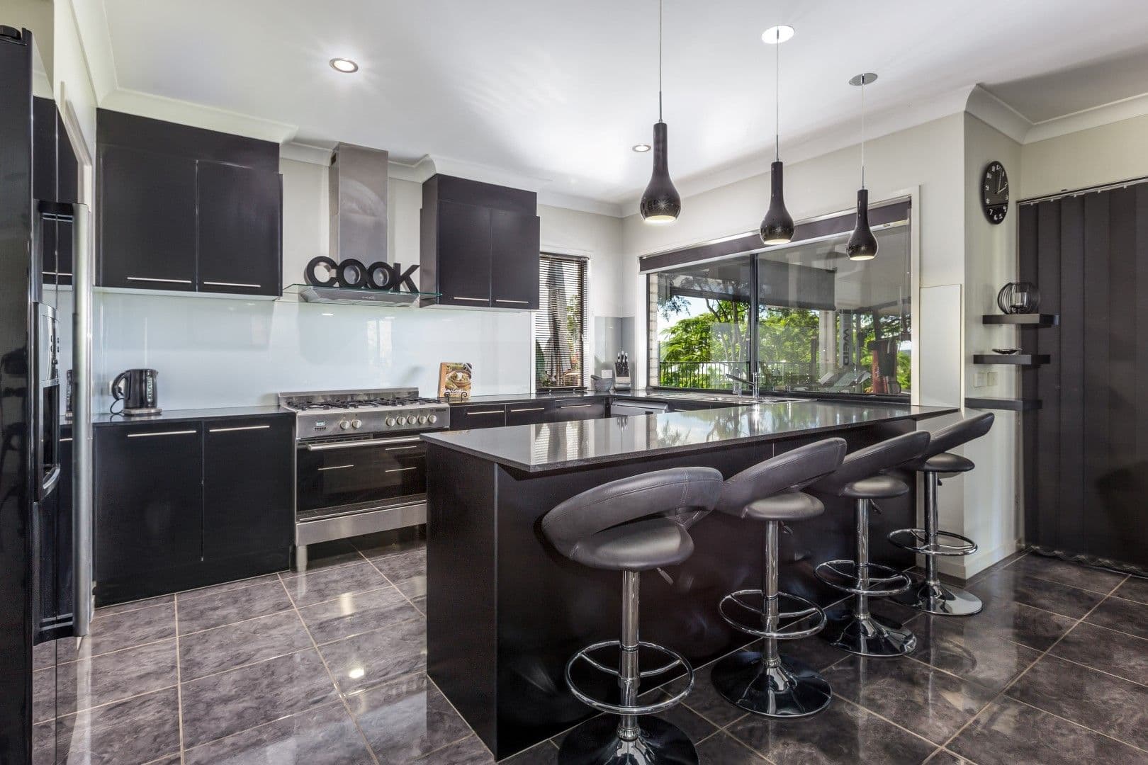 4 Janet Close, Fernvale QLD 4306, Fernvale - Thumbnail 6
