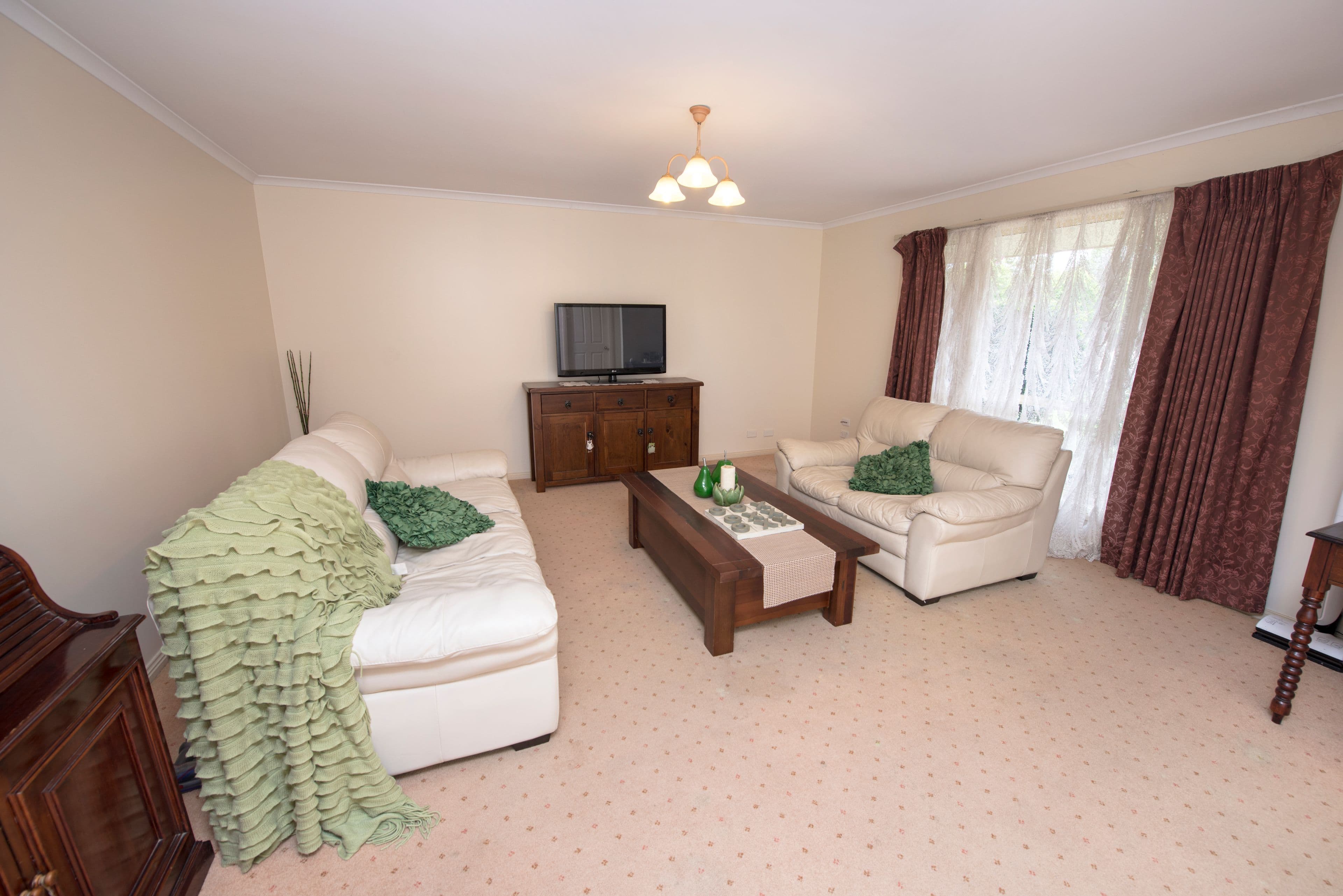 110 Gray Street, Swan Hill VIC 3585, Swan Hill - Thumbnail 3