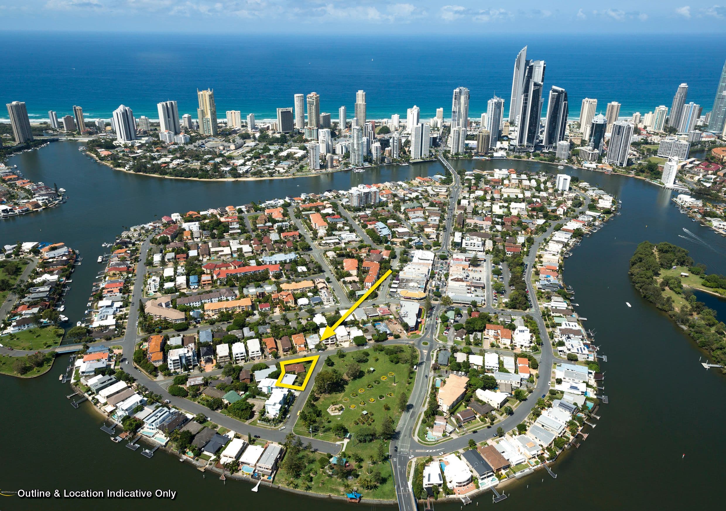 3 Aruma Street, Chevron Island QLD 4217, Chevron Island - Thumbnail 2