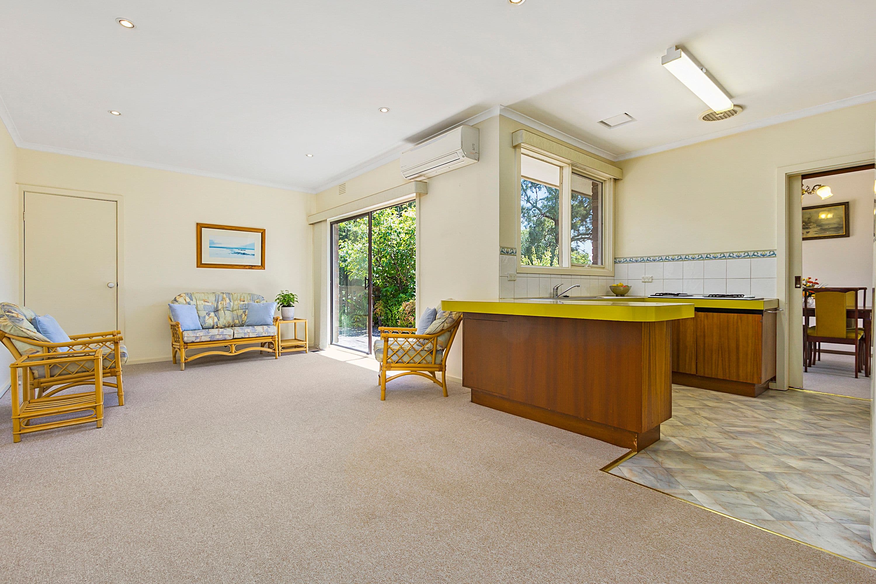 4 Highland Avenue, Mitcham VIC 3132, Mitcham - Thumbnail 3