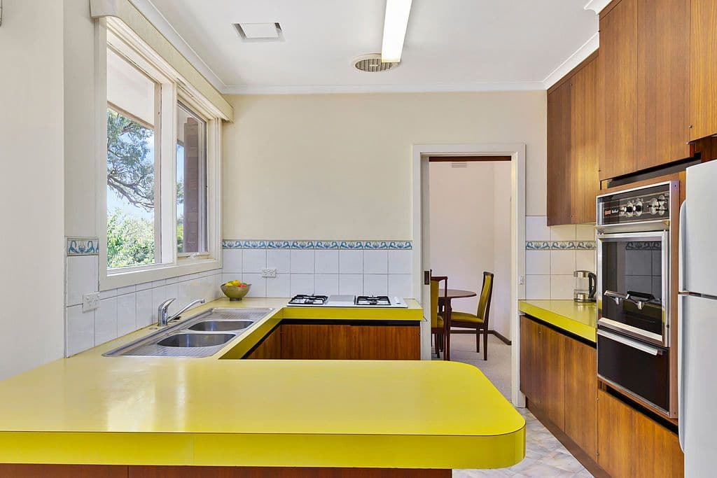 4 Highland Avenue, Mitcham VIC 3132, Mitcham - Thumbnail 4
