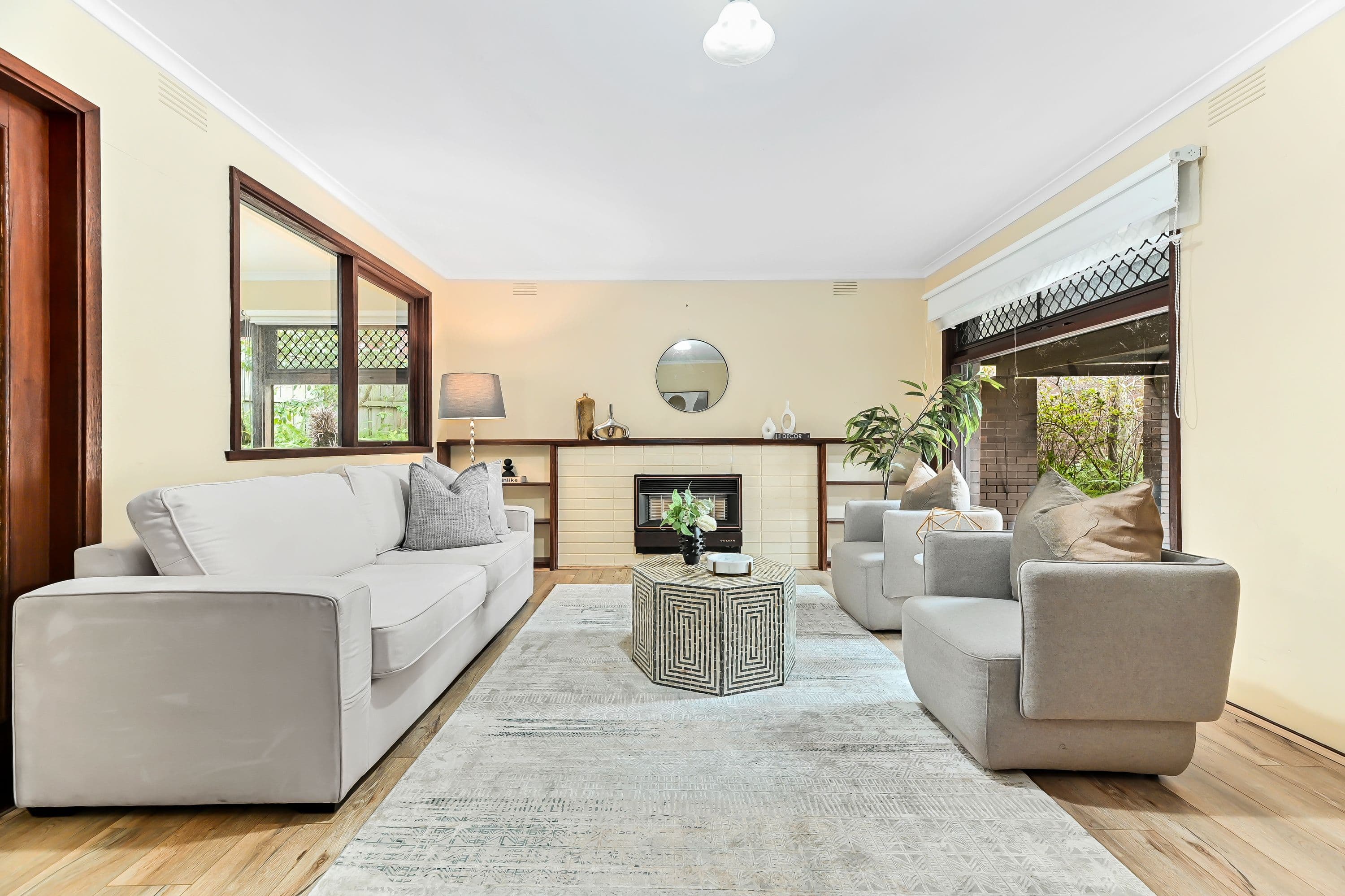 57 Pamela Street, Mount Waverley VIC 3149, Mount Waverley - Thumbnail 2