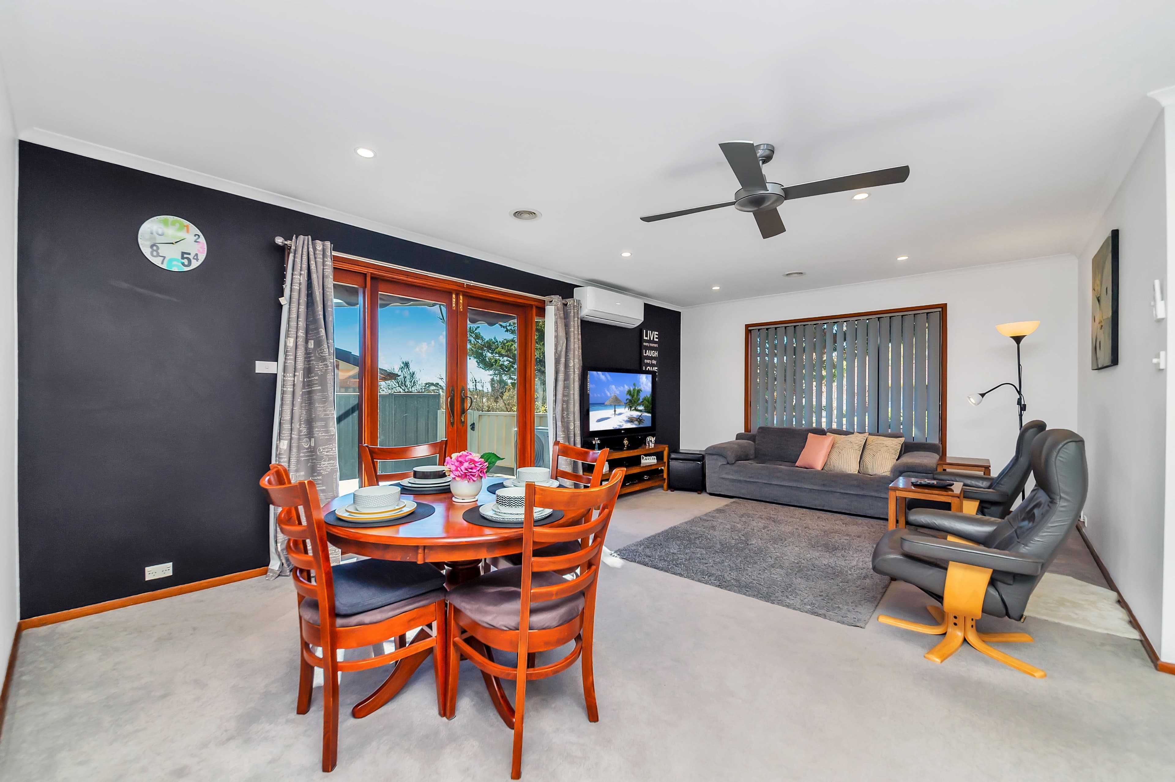 27 Crest Park Parade, Queanbeyan West - Thumbnail 6