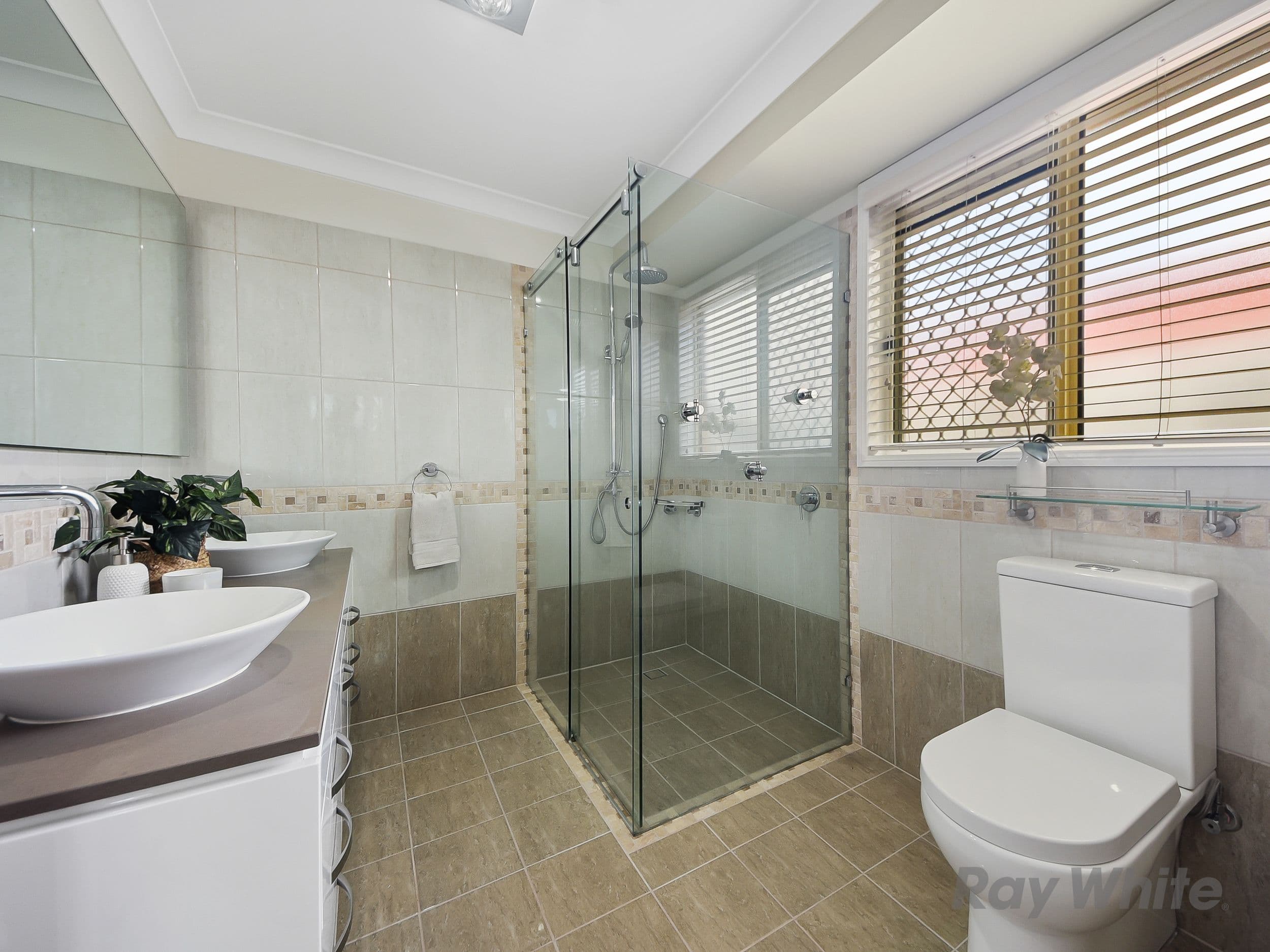 7 Mercedes Close, Bracken Ridge QLD 4017, Bracken Ridge - Thumbnail 5