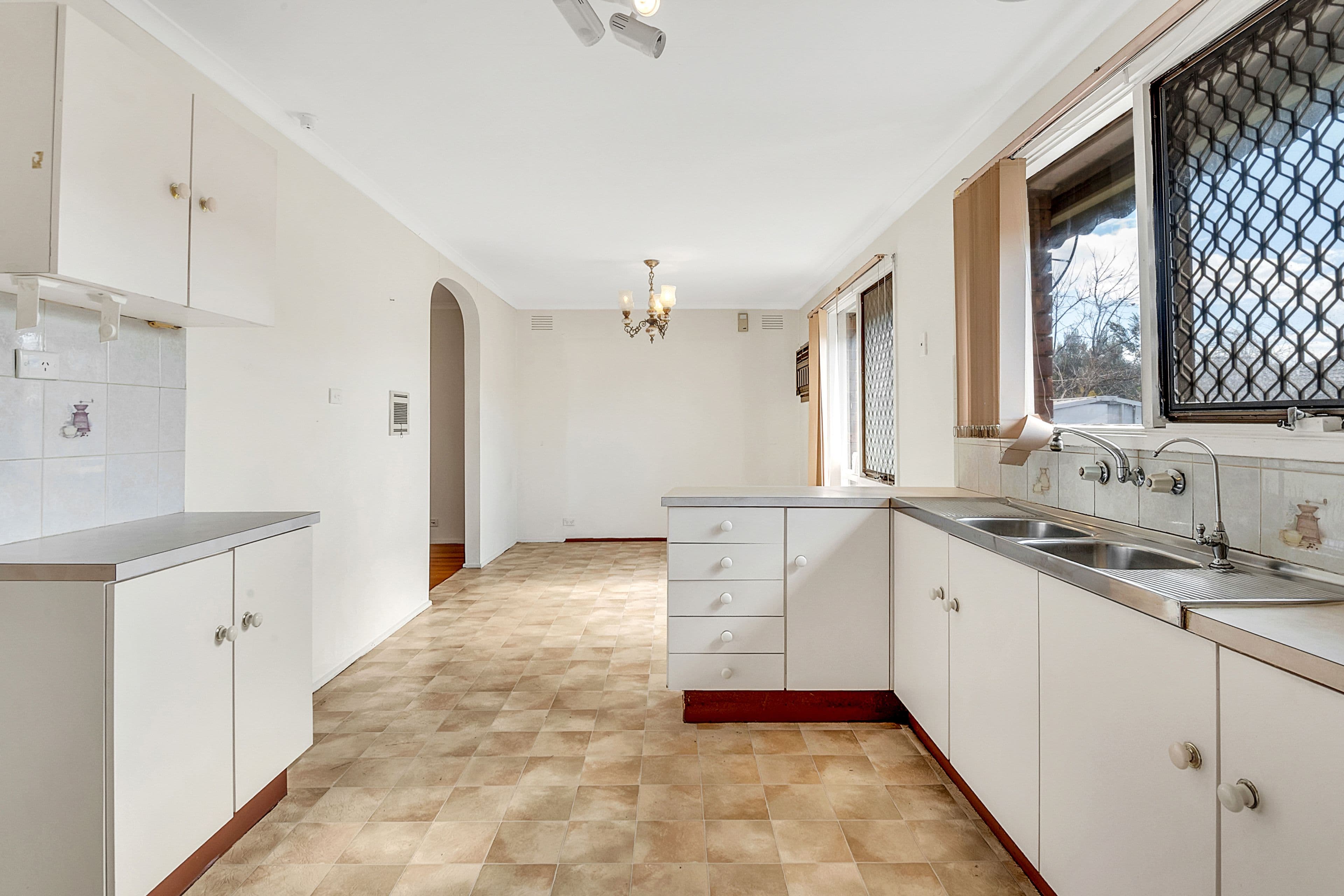 9 Hotham Court, Lalor VIC 3075, Lalor - Thumbnail 4