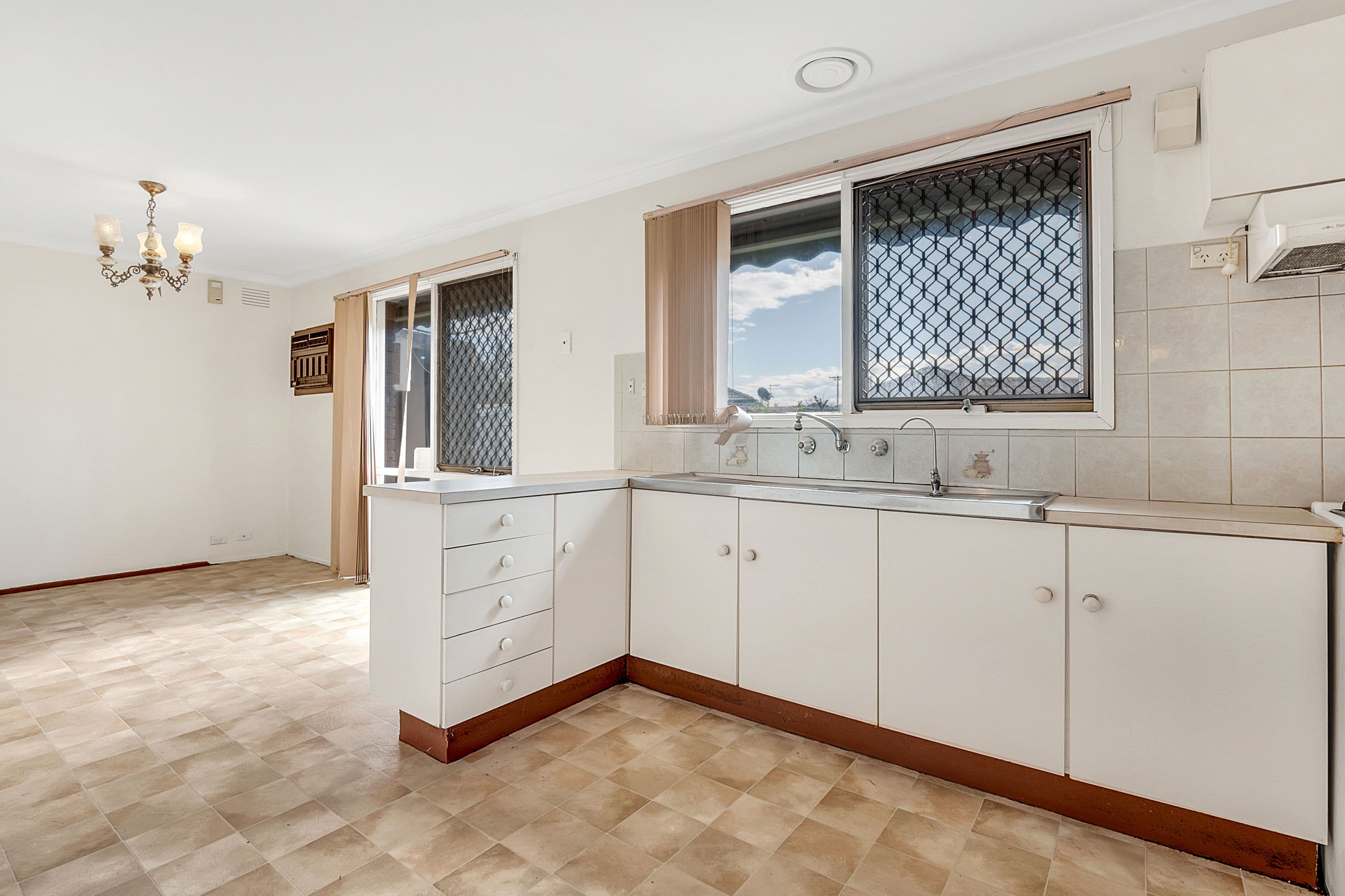 9 Hotham Court, Lalor VIC 3075, Lalor - Thumbnail 5