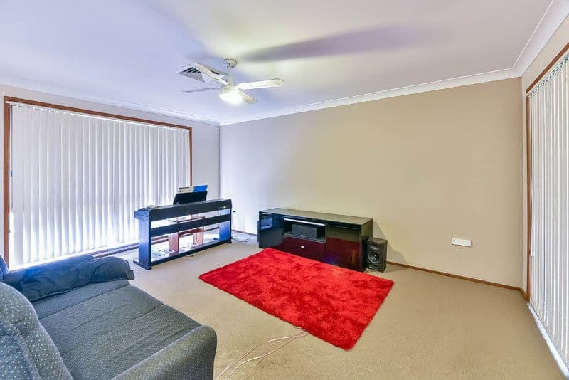 17 Debenham Avenue, Leumeah NSW 2560, Leumeah - Thumbnail 4