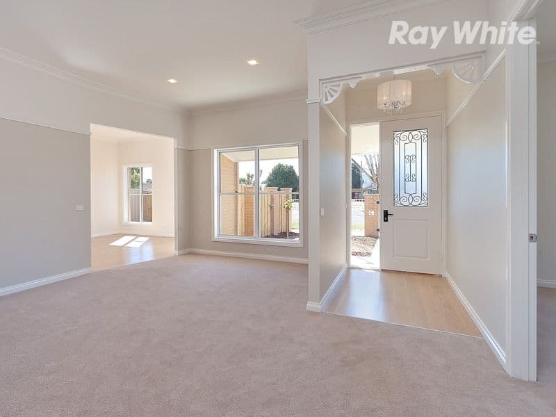 229 Beechworth Road, WODONGA VIC 3690, Wodonga - Thumbnail 4