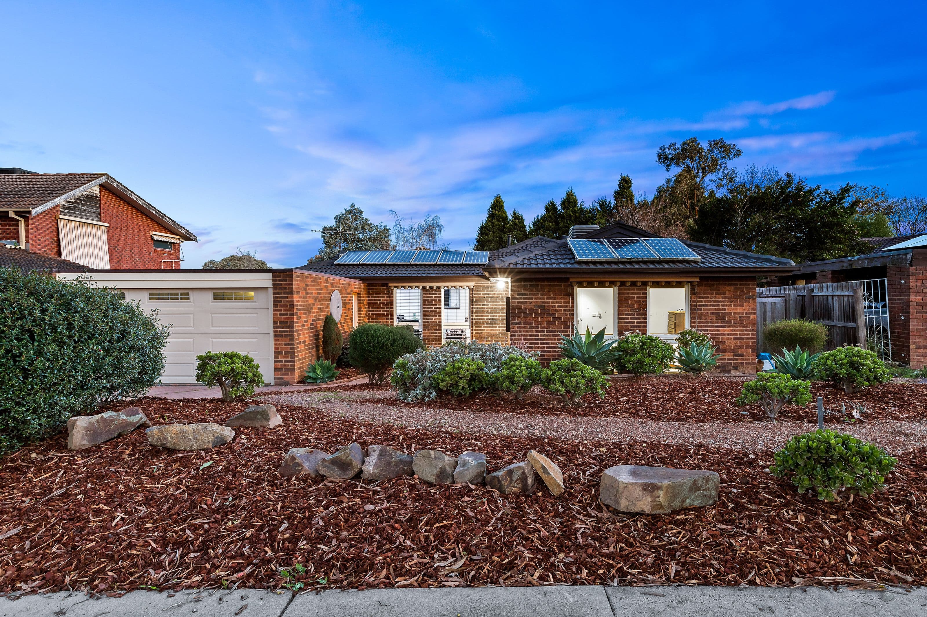 8 Collendina Crescent, Scoresby VIC 3179, Scoresby - Image 1