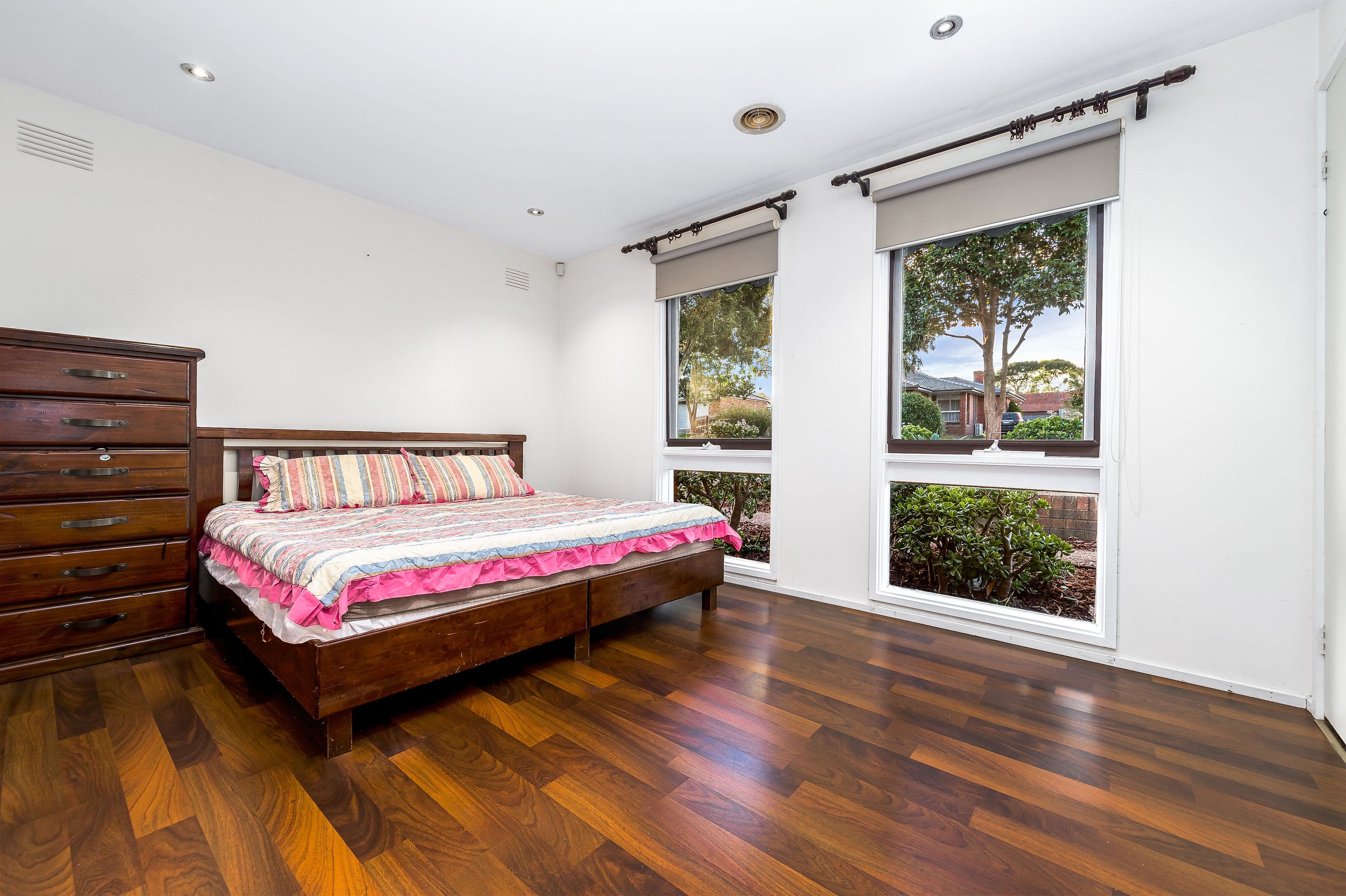 8 Collendina Crescent, Scoresby VIC 3179, Scoresby - Thumbnail 7