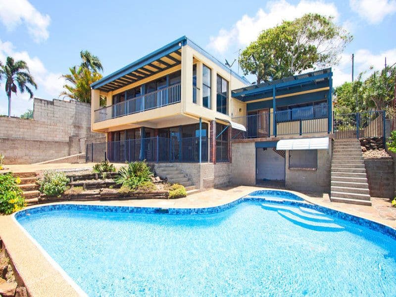 16 Walter Crescent, BANORA POINT NSW 2486, Banora Point - Thumbnail 2