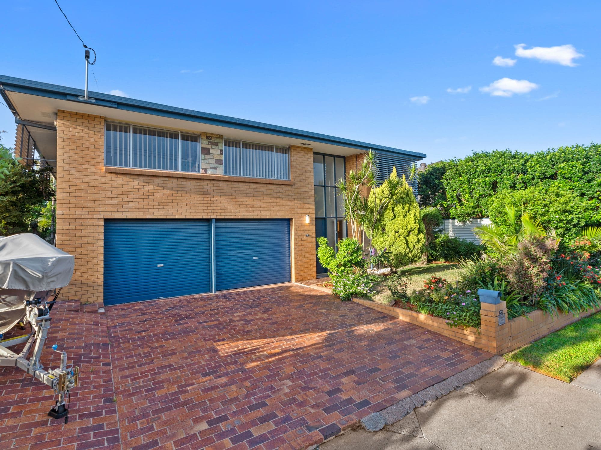 22 Liatoki Street, Mansfield QLD 4122, Mansfield - Thumbnail 2