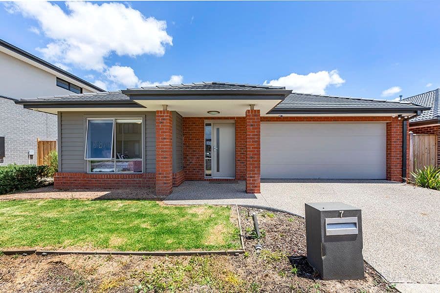7 Butchart Close, Point Cook VIC 3030, Point Cook - Image 1