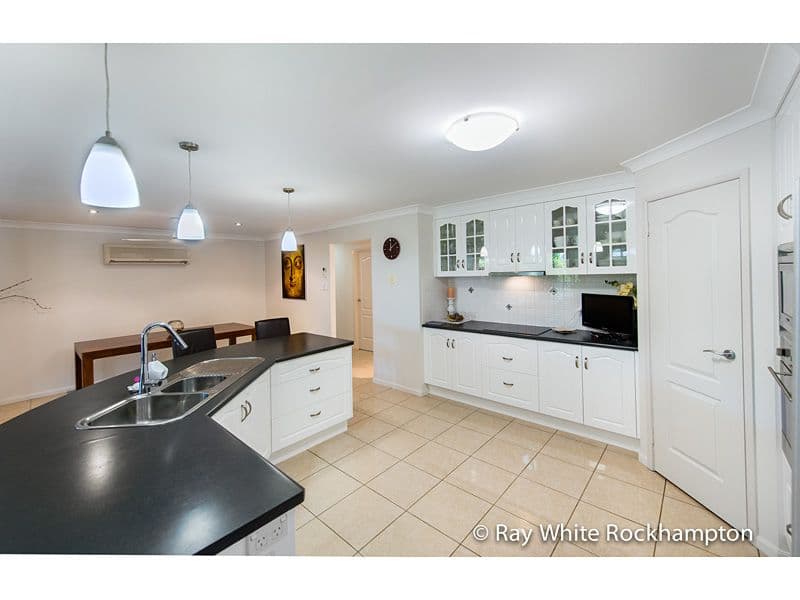 3 Maddison Avenue, ROCKYVIEW QLD 4701, Rockyview - Thumbnail 4